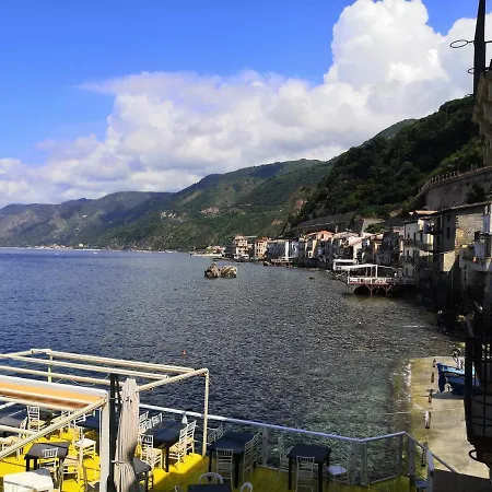 Calabria Collina Di Scilla Casale Ostello1800 Self Service Giardino Stanze E Per Famiglie Coppie E Single Pzza S Gaetano 16 Vakantiehuis Melia