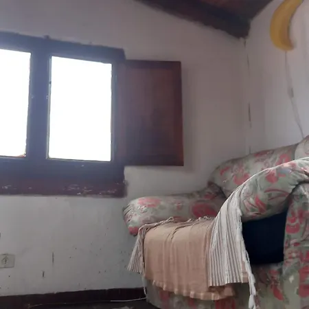 Calabria Collina Di Scilla Casale Ostello1800 Self Service Giardino Stanze E Per Famiglie Coppie E Single Pzza S Gaetano 16 Vakantiehuis Melia