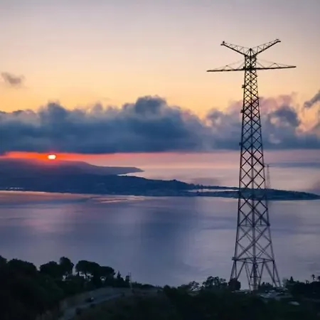 Calabria Collina Di Scilla Casale Ostello1800 Self Service Giardino Stanze E Per Famiglie Coppie E Single Pzza S Gaetano 16 Ferienhaus Melia