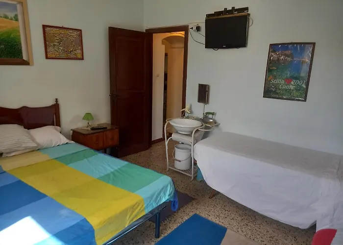 Casa de Férias Calabria Collina Di Scilla Casale Ostello1800 Self Service Giardino Stanze E Per Famiglie Coppie E Single Pzza S Gaetano 16