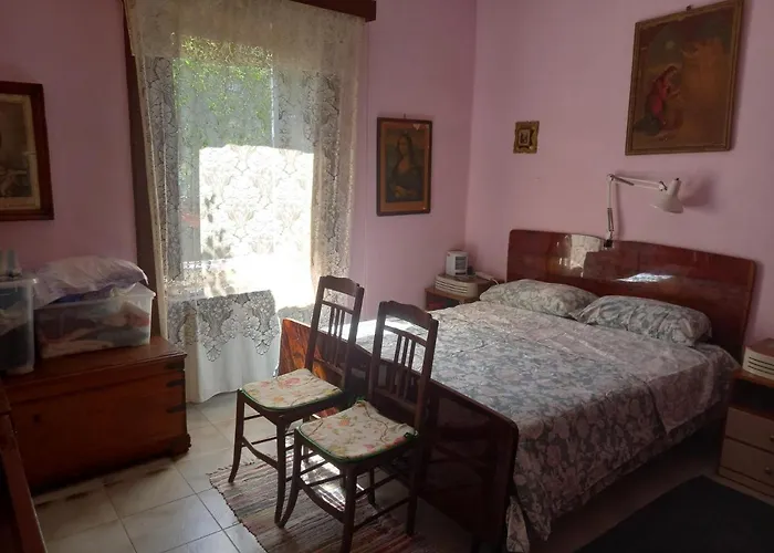 Calabria Collina Di Scilla Casale Ostello1800 Self Service Giardino Stanze E Per Famiglie Coppie E Single Pzza S Gaetano 16 Casa de Férias Melia