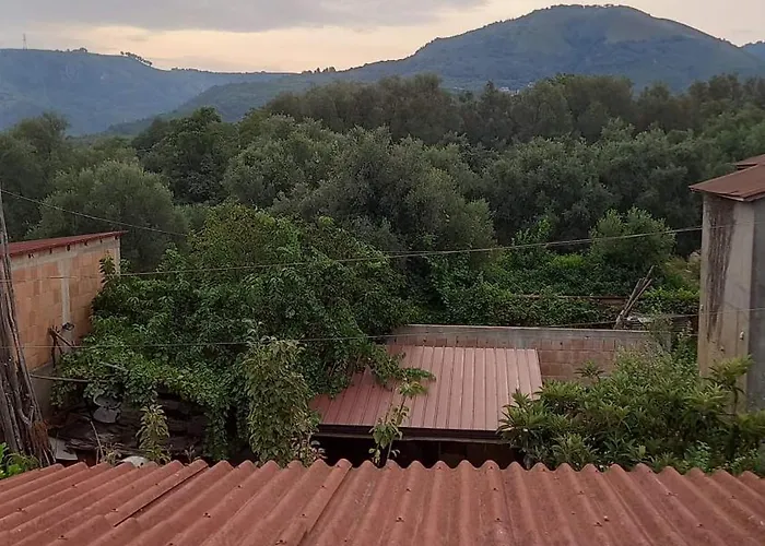 Calabria Collina Di Scilla Casale Ostello1800 Self Service Giardino Stanze E Per Famiglie Coppie E Single Pzza S Gaetano 16 Melia